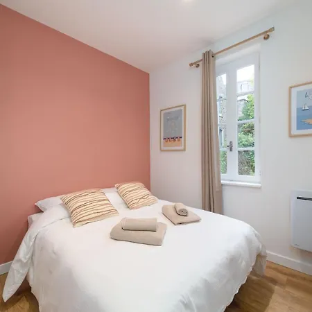 Apartament Superbe Avec Jardin Centre - Jerzual *